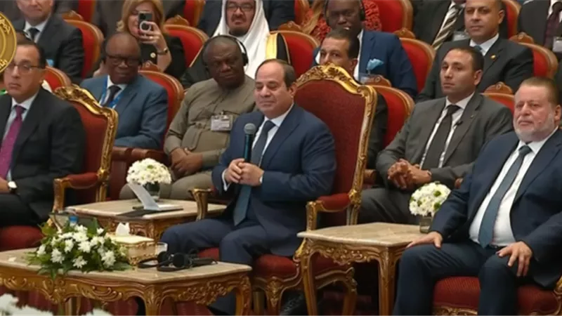 الرئيس السيسي يمنح الرخصة الذهبية للمستثمرين لمدة 3 أشهر