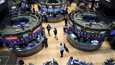 البورصة : صعود 5 قطاعات بجلسة الأحد على رأسها خدمات النقل والشحن