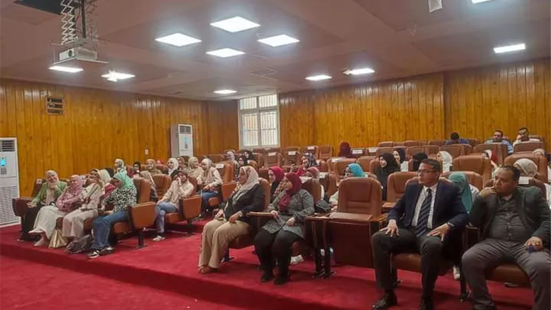 ندوة بصيدلة الفيوم لمناهضة العنف ضد المرأة
