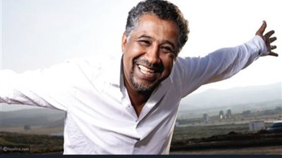 الشاب خالد يحتفل بيوم استقلال الجزائر