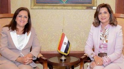 وزيرتا الهجرة والتنمية تعلنان خطة استيعاب العمالة العائدة من الخارج