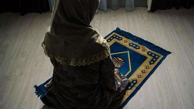 تعرف على شروط حصول من ظل يذكر الله بعد الفجر على ثواب الحج والعمرة