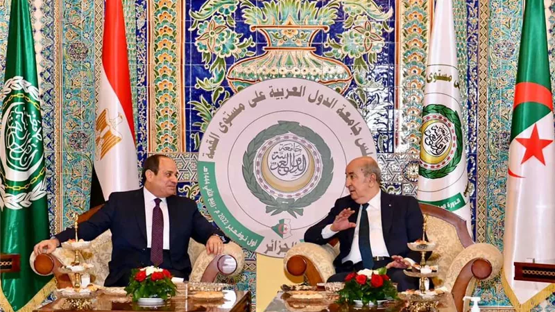 الرئيس السيسي يؤكد حرص مصر على الدفع قدماً بأطر التعاون الثنائي مع الجزائر
