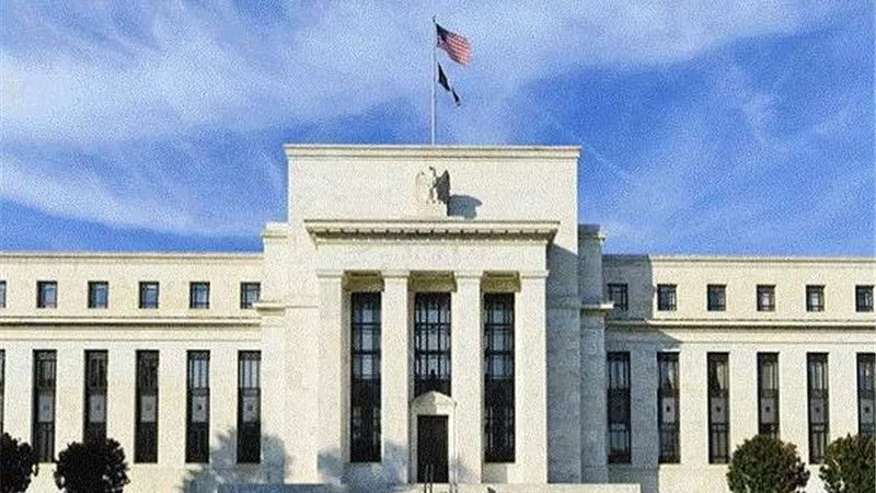 بنك قطر المركزي يرفع سعر الفائدة 75 نقطة أساس