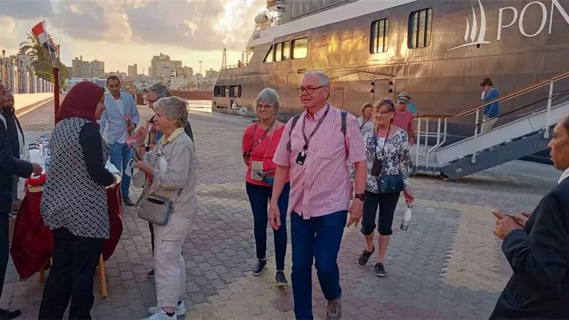 ميناء الإسكندرية يستقبل سفينة 