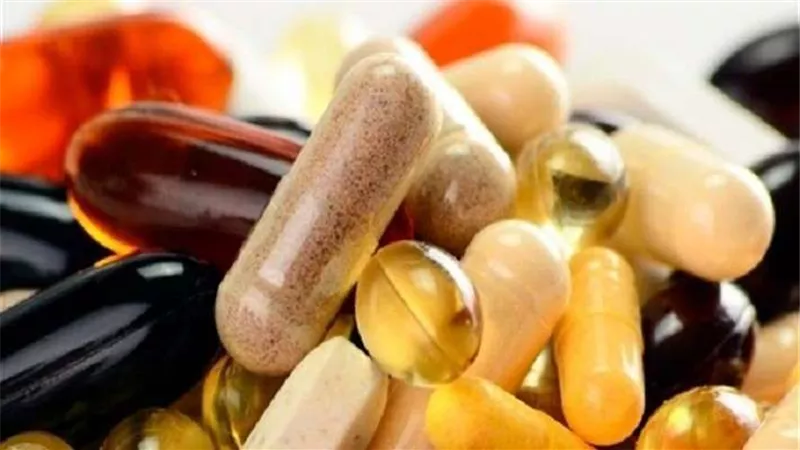 أبرزها المغنيسيوم.. مكملات غذائية تعزز الصحة عند الرجال مع تقدم العمر