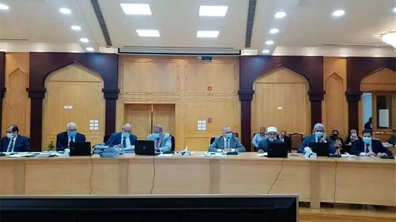 مجلس جامعة الأزهر يعلن خروج آخر حالات كورونا من مستشفياته