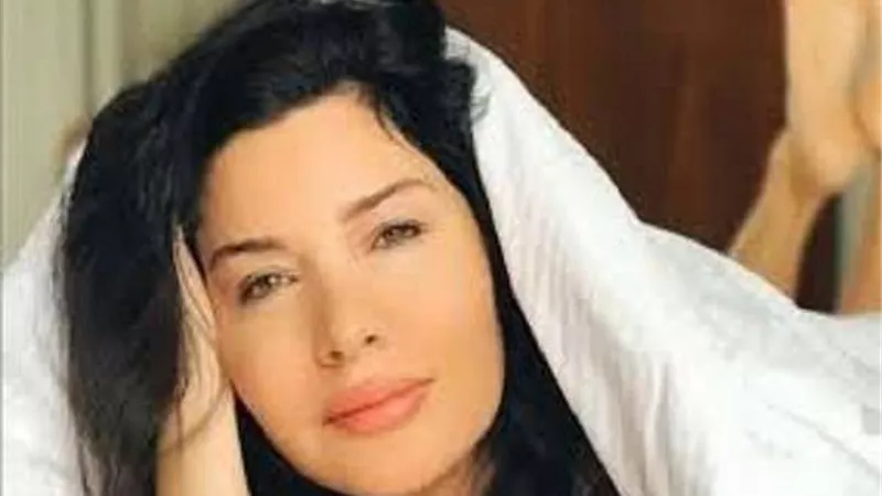 لاميتا فرنجية تثير الجدل بصورة جديدة في أحدث ظهور لها.. والجمهور يعلق