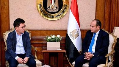 وزير التجارة يبحث مع وفد سامسونج مصر خططها التوسعية بالسوق خلال المرحلة المقبلة