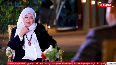 عفاف شعيب: قلت لأحمد زكي في الحج اقرا قرآن.. قال أنا شيطان (فيديو)
