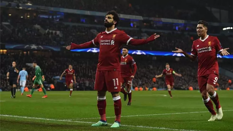 رقم تاريخي جديد يطارد محمد صلاح أمام توتنهام اليوم