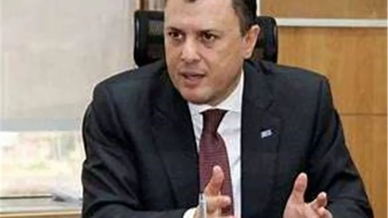 مساعد وزير السياحة والآثار لشؤون الفنادق يعتذر عن عدم الاستمرار في منصبه