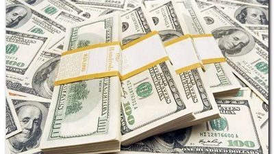 قفزة جديدة في سعر الدولار الآن في منتصف تعاملات اليوم الإثنين 7/11/2022