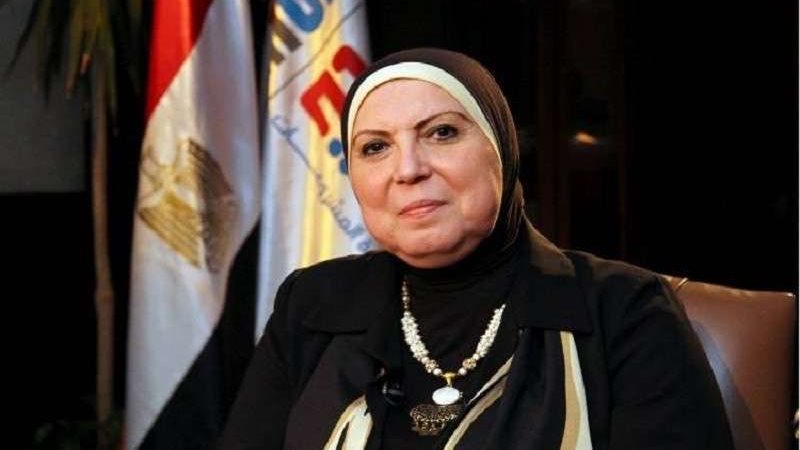 الدكتورة نيفين جامع
