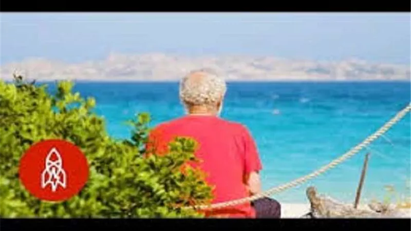 رجل يعيش حياة مماثلة لـ حياة 