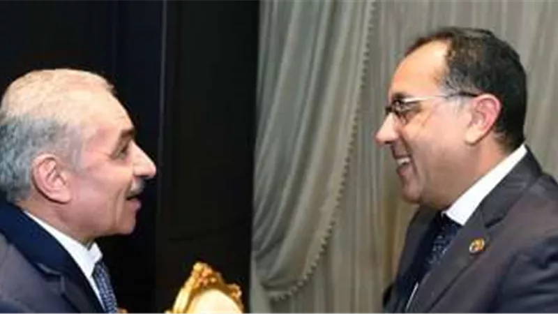 مدبولي يلتقي نظيره الفلسطيني على هامش قمة المناخ COP27