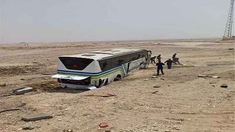 ارتفاع ضحايا حادث انقلاب أتوبيس نقل جماعي بقنا لـ 38 مصاب