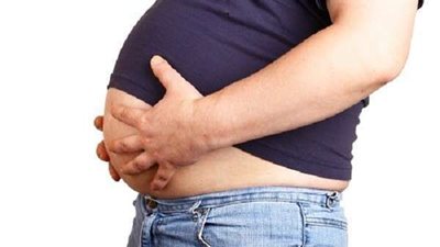 ٦ نصائح تخلصك من ظهور الكرش في العيد