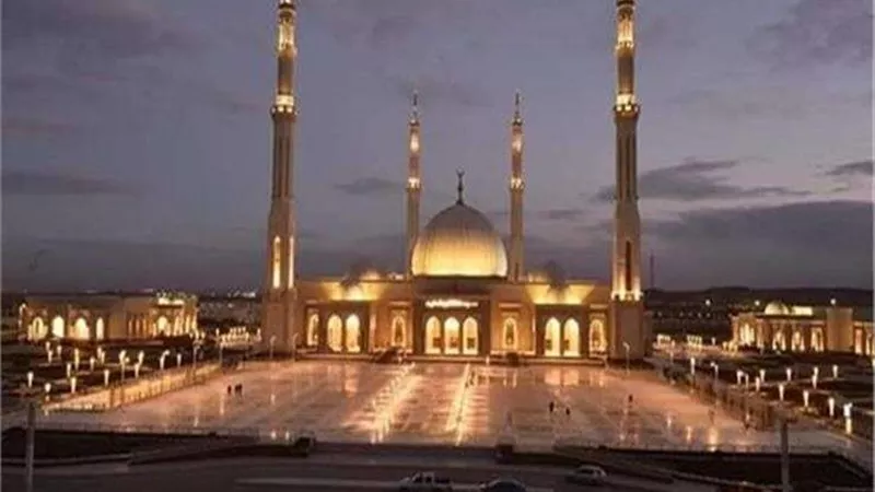 عاجل.. بث مُباشر.. نقل صلاة الجمعة من مسجد الفتاح العليم لأول مرة