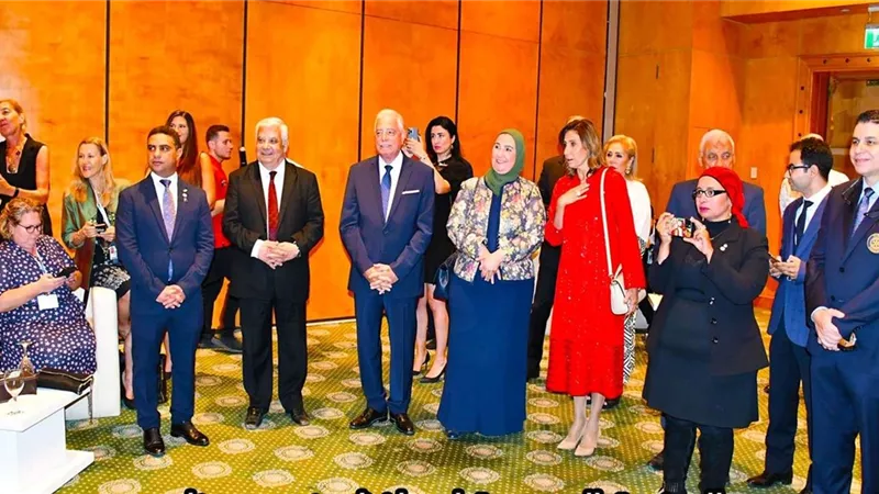 50 ألف دولار مساهمة من 