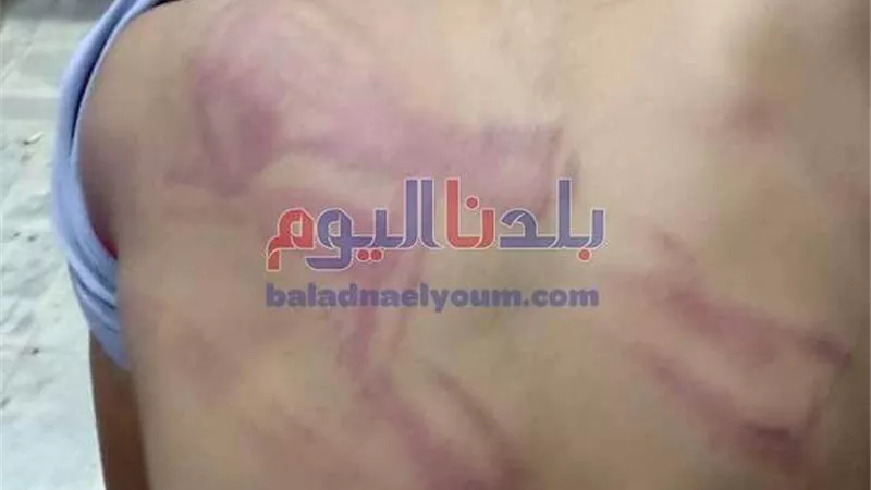 شاهد.. القصة الكاملة لتعذيب طفل المحلة بسبب لعبه بطائرة ورقية