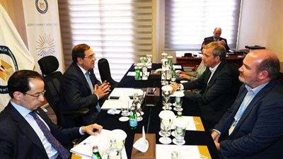 طارق الملا يبحث مع وزير البيئة الإسترالى سبل زيادة التعاون بمجال التعدين على هامش «COP27»
