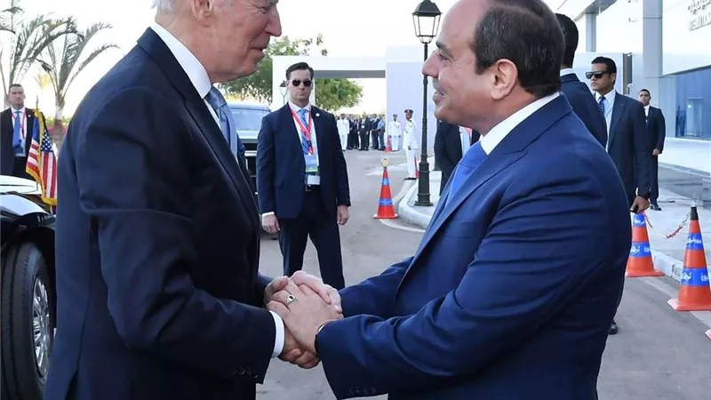 الرئيس السيسي لـ بايدن: مصر متمسكة بالحفاظ على أمنها المائي