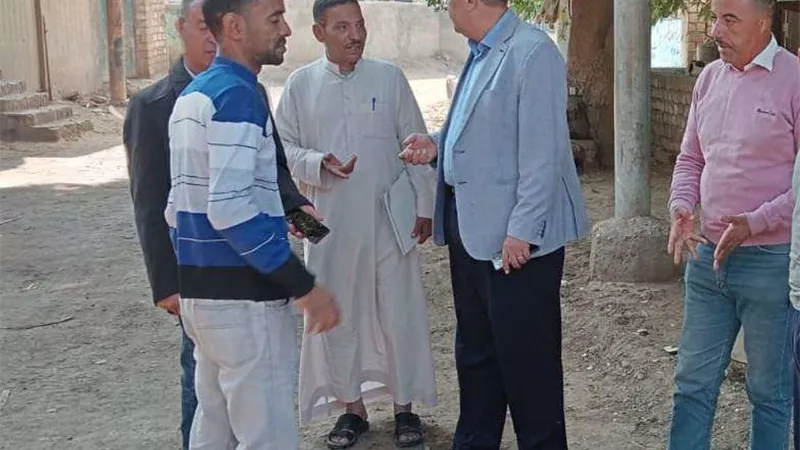 رئيس مدينة سمسطا يبحث شكاوى المواطنين