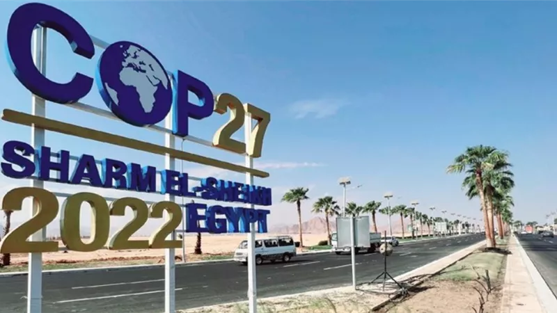قمة المناخ.. القصير يبحث مع نظيره الأمريكي التعاون في مجال التعاونيات والصادرات