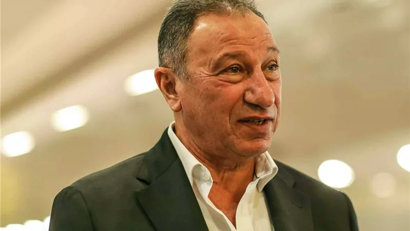 أهمها ستاد الأهلي.. ملفات هامة تنتظر عودة الخطيب اليوم من باريس