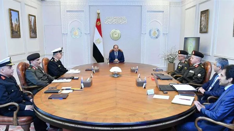 الرئيس السيسي يوجه بمواصلة الجهود للانتهاء من مشروعات تطوير منطقة شرق الإسكندرية