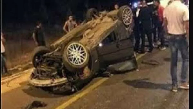 انقلبت به السيارة.. مصرع شاب على طريق الواحات