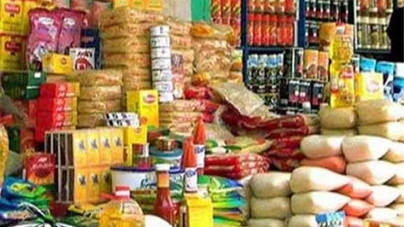 ضبط 4 أطنان سلع غذائية مجهولة المصدر في السيدة زينب