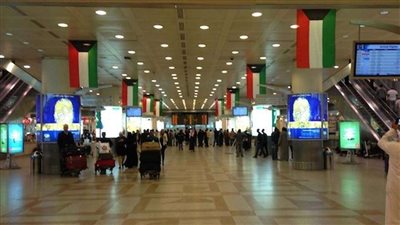 بلا عودة..  الكويت ترحل 100 ألف مقيم