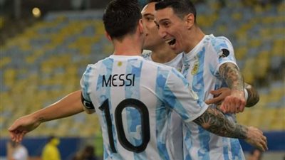 ميسي يقود الأرجنتين في جلسة تصوير استعداداً لكأس العالم
