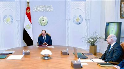 السيسي يجتمع مع مستشار رئيس الجمهورية للتخطيط العمراني