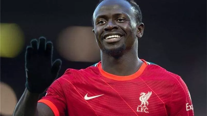أول تعليق من السنغالي ساديو ماني بعد غيابه عن كأس العالم 2022
