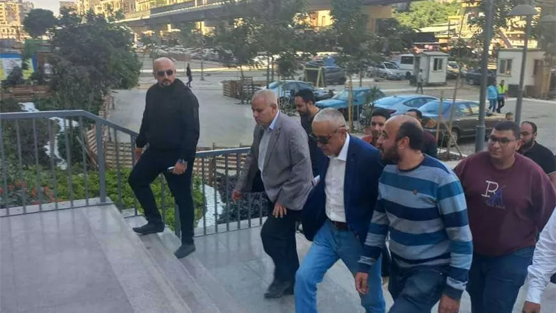 مسئولو الإسكان بجولة تفقدية بمنطقة مثلث ماسبيرو وسور مجرى العيون بالقاهرة