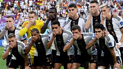 الاتحاد الألماني يوضح سر الصورة الجماعية للاعبو ألمانيا قبل مباراة اليابان