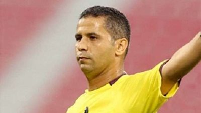محمود عاشور حكمًا لمباراة الأهلي والإنتاج الحربي