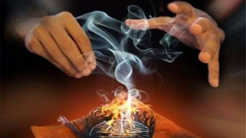 بعد وفاة 