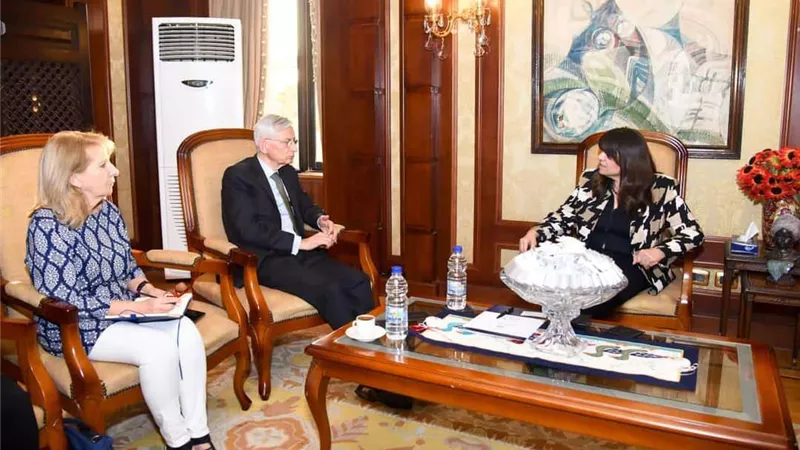 وزيرة الهجرة تؤكد الجهود الكبيرة التي تبذلها مصر لمواجهة الهجرة غير الشرعية