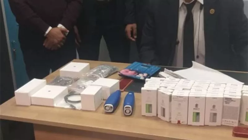 جمارك مطار القاهرة تحبط محاولة تهريب كمية من مستلزمات طب الأسنان