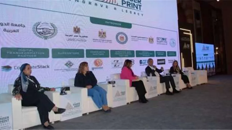 أستاذ بكلية الطب جامعة عين شمس: مصر تملك 5230 وحدة صحية