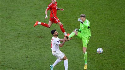 بعد مباراة ويلز وإيران.. أول حالة طرد في مونديال 2022
