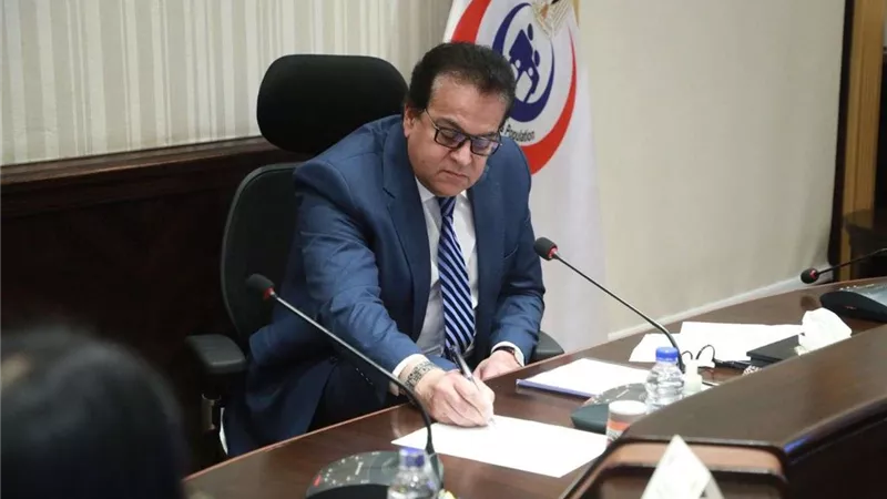 الصحة: توعية 9 ملايين مواطن بأهمية التطعيم ضد كورونا في المحافظات