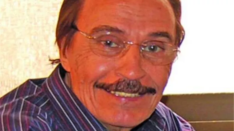 عزت العلايلي يكشف تفاصيل عودته للسينما