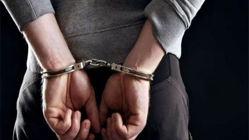 ضبط عاطل أنشأ شبكة إنترنت بدون ترخيص مقابل اشتراكات شهرية بالدقهلية