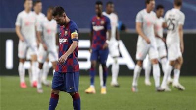 بعد هزيمة بايرن التاريخية.. ميسي يصدم برشلونة