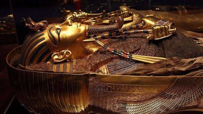 الاحتفال بمئوية توت عنخ امون بعرض فيلم وثائقي عن حياته